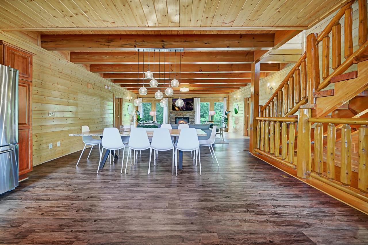 세비어빌 Gorgeous Large Mountain View Cabin W Hot Tub, Free Wifi, Games 빌라 외부 사진