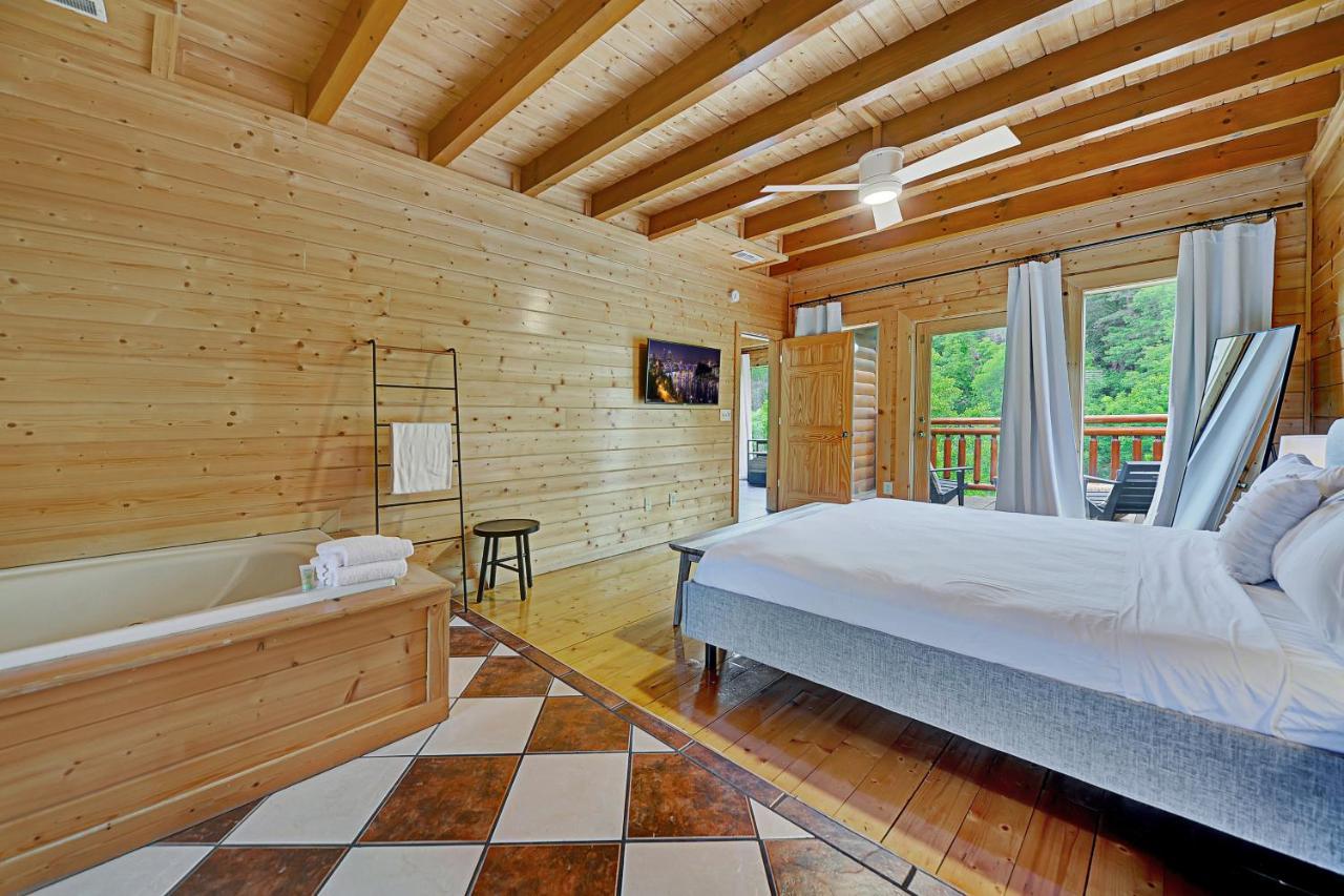 세비어빌 Gorgeous Large Mountain View Cabin W Hot Tub, Free Wifi, Games 빌라 외부 사진